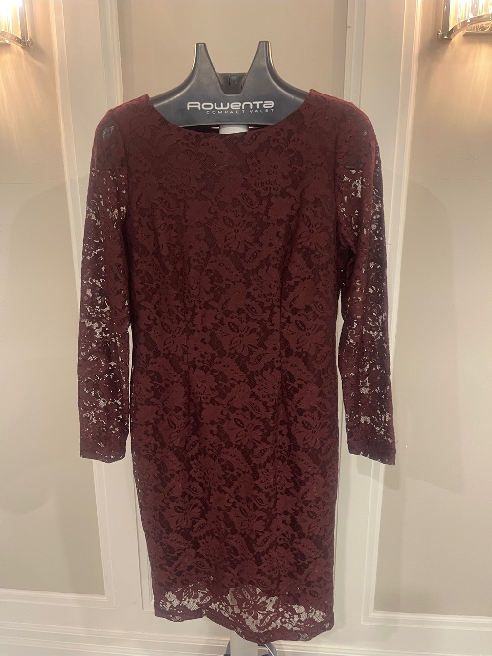 Wine Lace Midi Dress